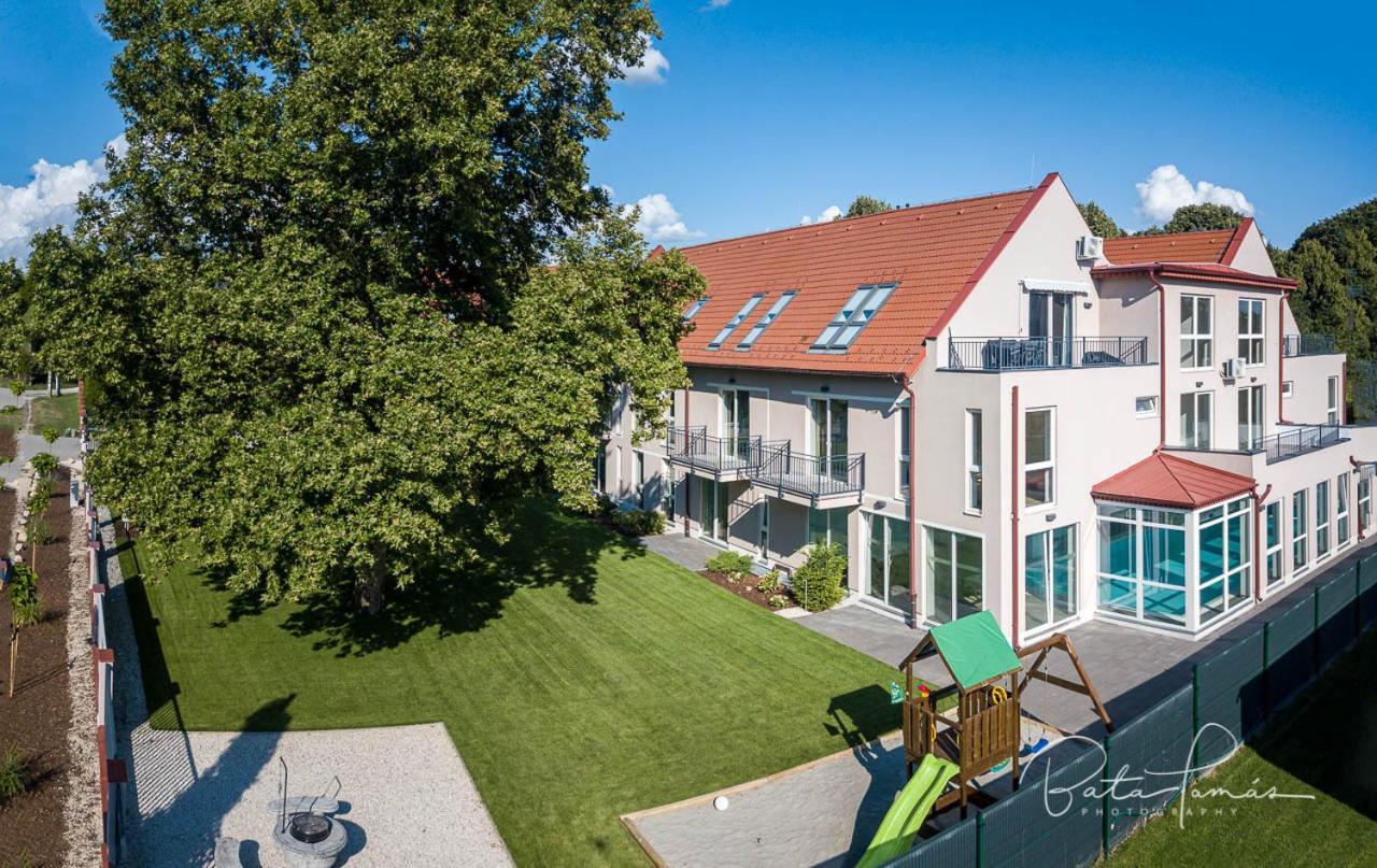 Fresh Garden Apartments Siofok Exterior photo